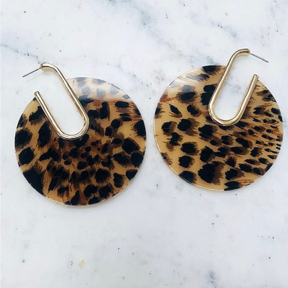 Runway Large Flat Disk Earrings in Leopard-NWT